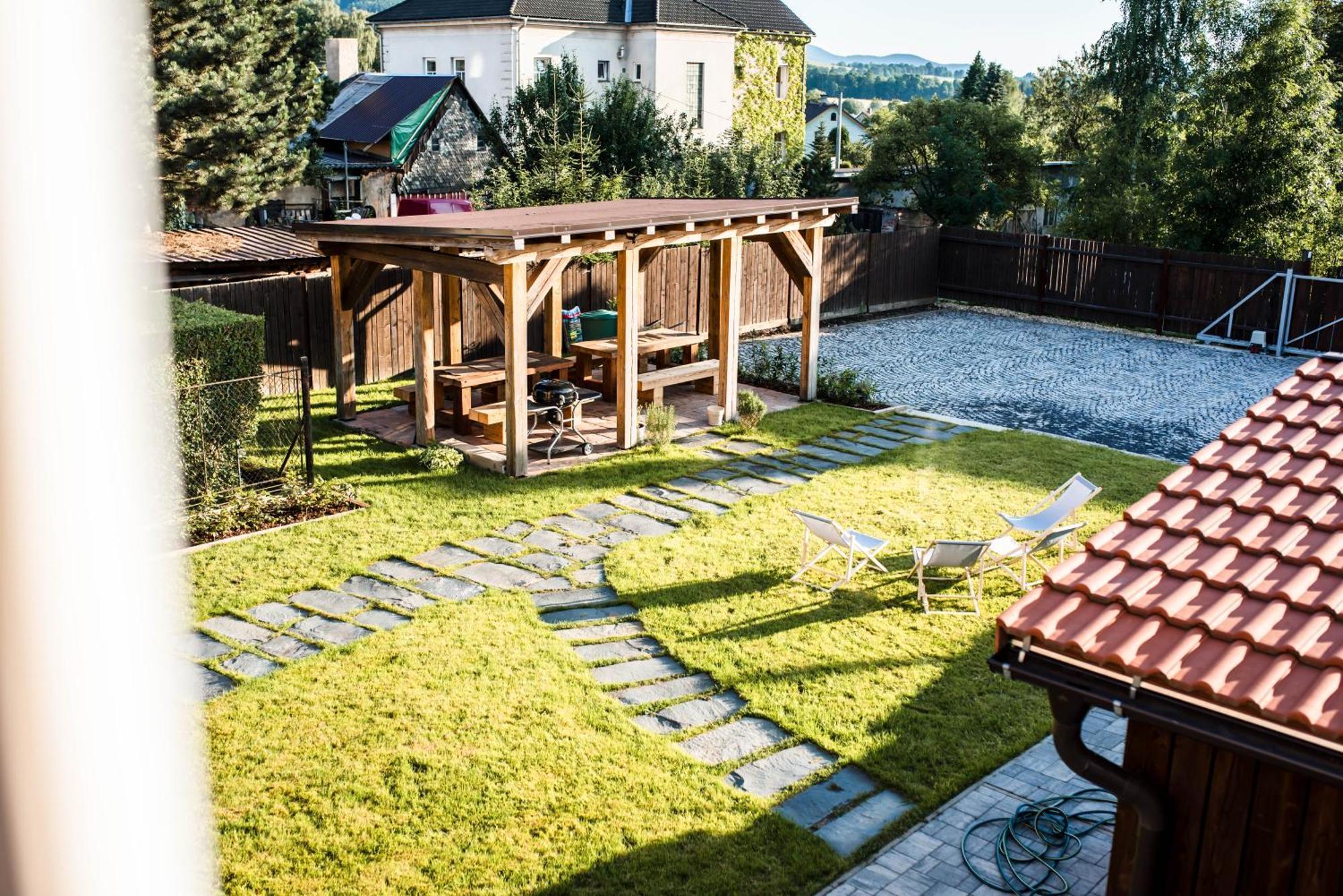 Apartmany Zeme Nove Mesto pod Smrkem Εξωτερικό φωτογραφία
